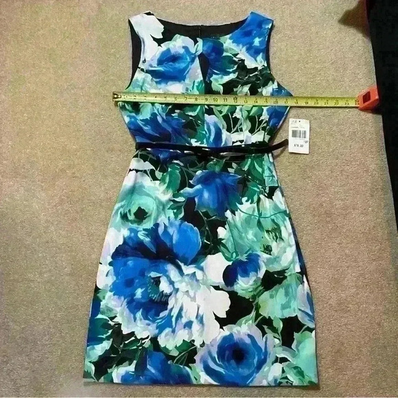 Connected Apparel NWT Blue Multi Floral Keyhole Belted Sheath Dress Size 10P - Picture 8 of 13
